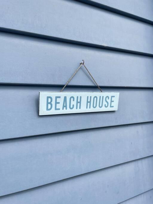 The Blue Beach House Mangawhai Exteriör bild