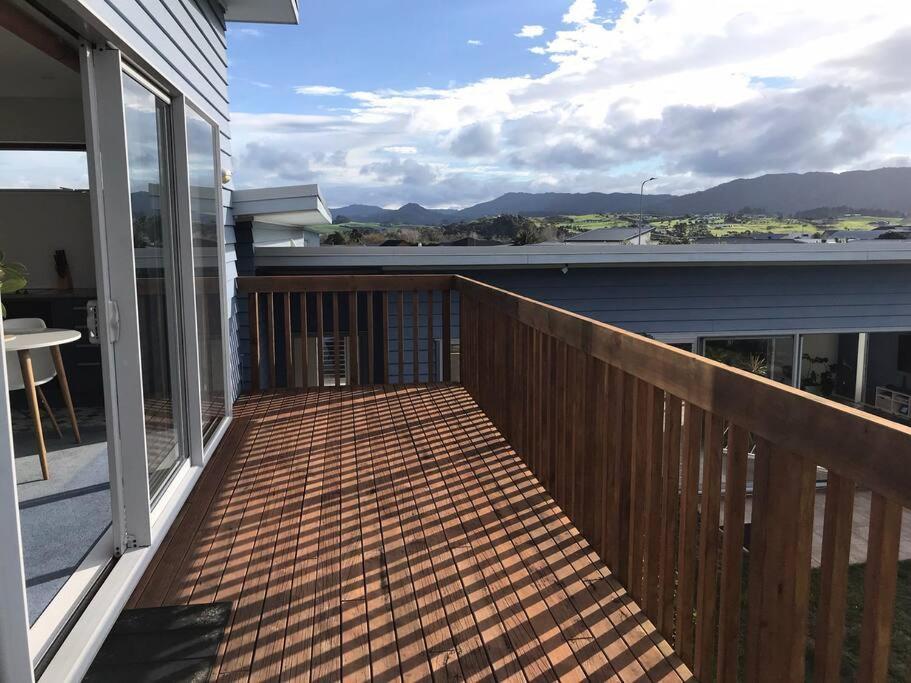 The Blue Beach House Mangawhai Exteriör bild